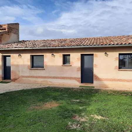 Petit Coin De Paradis, Calme Et Confort Garantie ! Independante Dans Dependance ! Bed & Breakfast